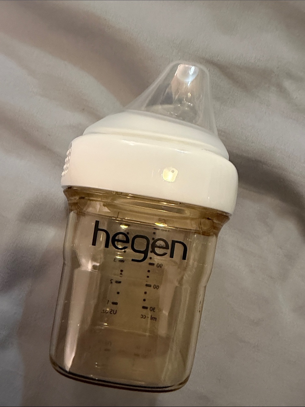 Hegen 5oz anti-colic baby bottle and size 1 nipple